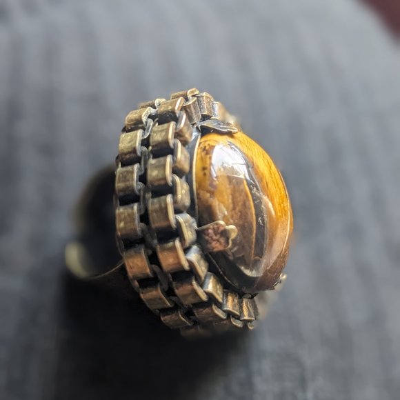 Statement Tigers Eye and Chain link Ring - Picture 2 of 3